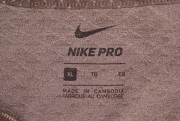 Nike tech póló 70.