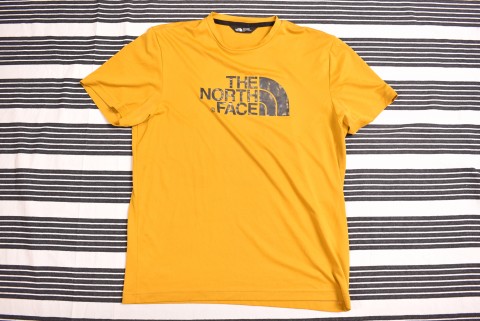 The North Face póló 3072.