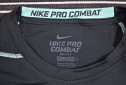 Nike tech póló 254.