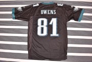 NFL-Eagles-Owens mez 418.