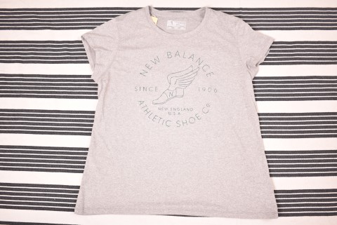 New Balance női póló 658.