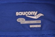 Saucony női tech póló 424.