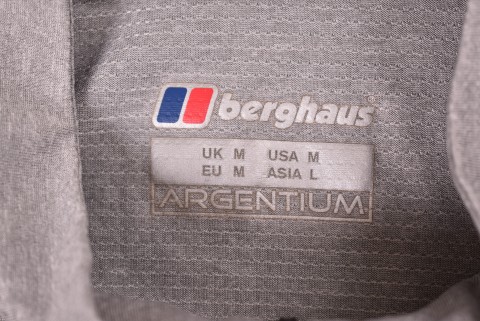 Berghaus tech pulóver 566.