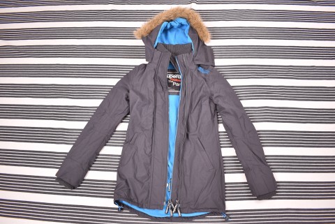 Női kabátok Second Hand Superdry női dzseki 363.