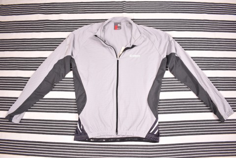 Technikai Ruházat és Mez Second Hand Under Armour tech póló 652.