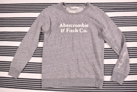 Női pulóverek Second Hand Abercrombie női pulóver 777.