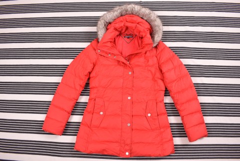 Női kabátok Second Hand Tommy Hilfiger női kabát 439.