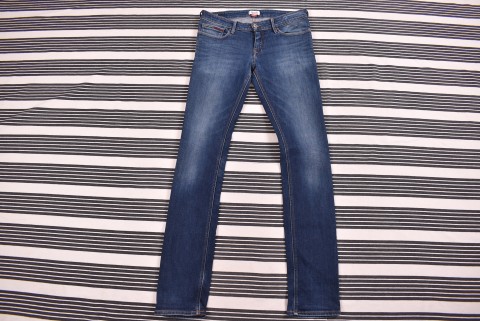 Férfi nadrágok Second Hand Hilfiger farmer 33/36 3348.