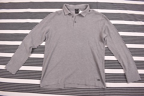 Férfi Pulóverek Second Hand Boss hosszú ujjú piké 4061.
