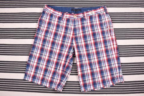 Férfi rövidnadrágok Second Hand Tommy Hilfiger short 2376.
