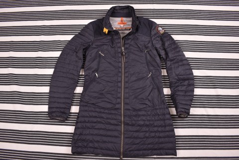 Női kabátok Second Hand Parajumpers női kabát 458.