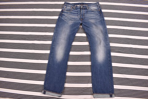 Férfi nadrágok Second Hand Levis 501 34/36 3568.