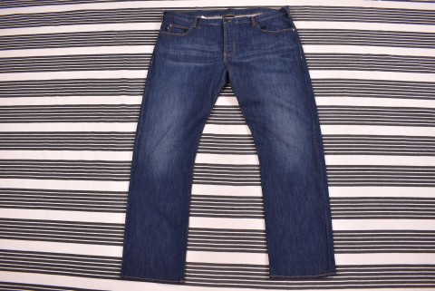 Armani farmer 42/32 3603. V