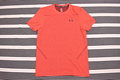 Technikai Ruházat és Mez Second Hand Under Armour tech póló 947.