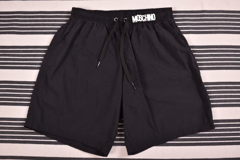 Férfi rövidnadrágok Second Hand Moschino fürdőshort 2556. 