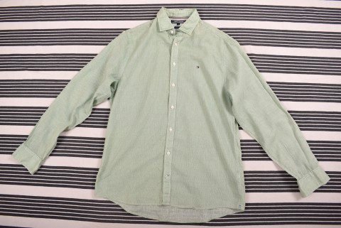 Férfi Ingek Second Hand Hilfiger ing 3675.