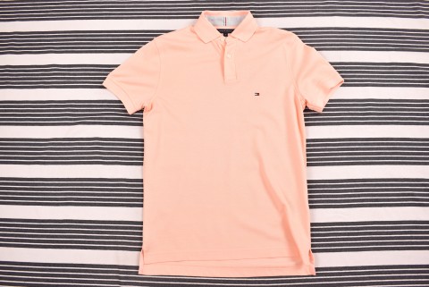 Férfi pólók Second Hand Hilfiger piké 7015.