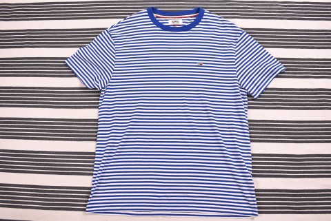 Férfi pólók Second Hand Hilfiger póló 7114.