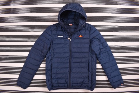 Férfi Kabátok Second Hand Ellesse dzseki 1880.