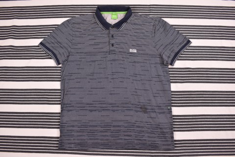 Hugo Boss piké 7150.