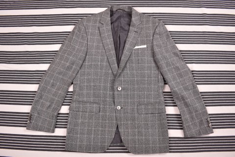 Férfi zakók Second Hand Hugo Boss zakó 96.