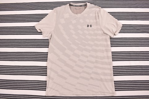 Technikai Ruházat és Mez Second Hand Under Armour tech póló 1035.