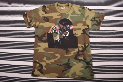 Férfi pólók Second Hand Supreme póló új 7248.