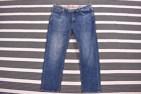 Férfi nadrágok Second Hand Jacob Cohen farmer 3943.