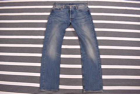 Férfi nadrágok Second Hand Levis 501 34/34 3962.