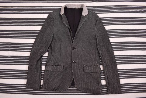 Férfi zakók Second Hand Armani zakó 98.
