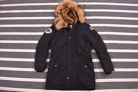 Női kabátok Second Hand Alpha Industries női kabát 521.