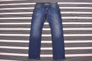 Tommy Hilfiger PBSH  TOMMY HILFIGER FARMER 34/34 4010.