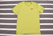 Nike PBSH NIKE TECH PÓLÓ 1061.