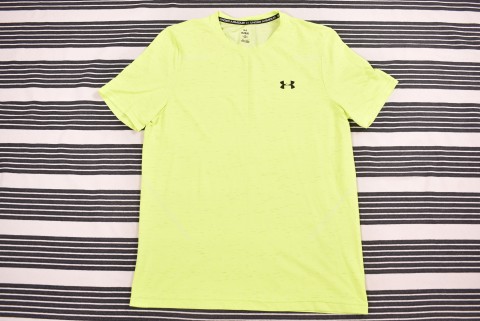 Technikai Ruházat és Mez Second Hand Under Armour tech póló 1067.