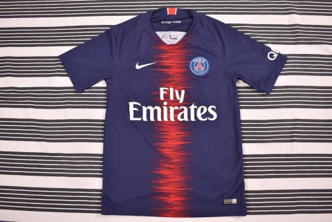 Paris St-Germain mez 1082.