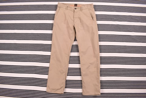 Férfi nadrágok Second Hand Boss chino 30/32 4057.