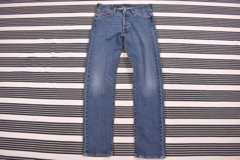 Férfi nadrágok Second Hand Levis 501 32/34 4063.