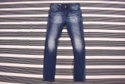 Premium Brands TRUE RELIGION NŐI FARMER 30 546.