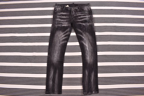 Férfi nadrágok Second Hand Dsquared2 farmer 4076.