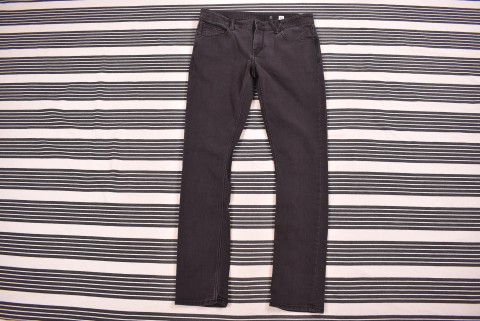 Férfi nadrágok Second Hand Volcom farmer 4079.