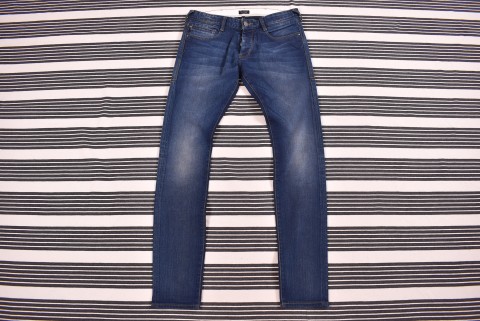 Férfi nadrágok Second Hand Armani farmer  32/32 4099.