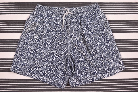 Férfi rövidnadrágok Second Hand Vilebrequin fürdőshort 2635.