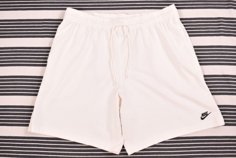 Férfi rövidnadrágok Second Hand Nike short 2643.