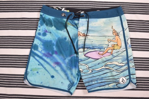 Férfi rövidnadrágok Second Hand Volcom boardshort 2651.