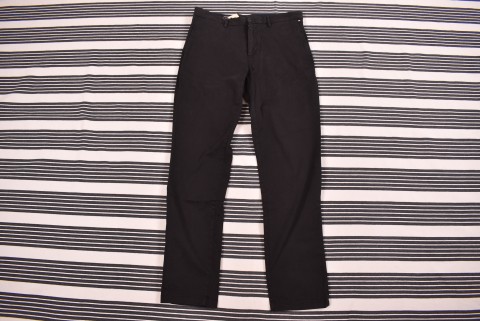 Férfi nadrágok Second Hand Tommy Hilfiger nadrág 4131.