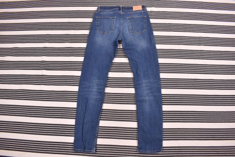 Férfi nadrágok Second Hand Levis 501 farmer 34/32 4134.