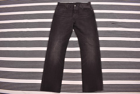 Férfi nadrágok Second Hand Levis 501 30/34 farmer 4142.