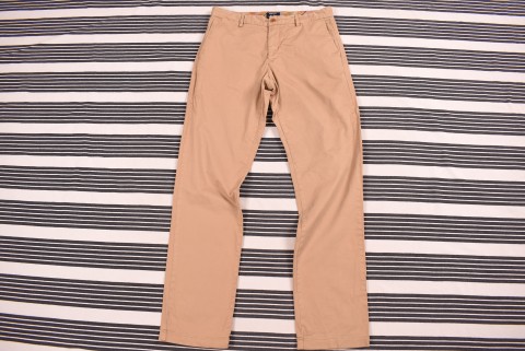 Férfi nadrágok Second Hand Gant 32/34 chino 4165.