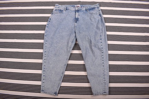 Férfi nadrágok Second Hand Tommy 42/32 farmer 4172.