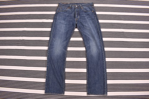 Férfi nadrágok Second Hand Levi's  501 32/32 farmer 4187.